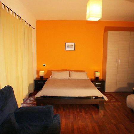 Lt Rooms Рим Екстериор снимка