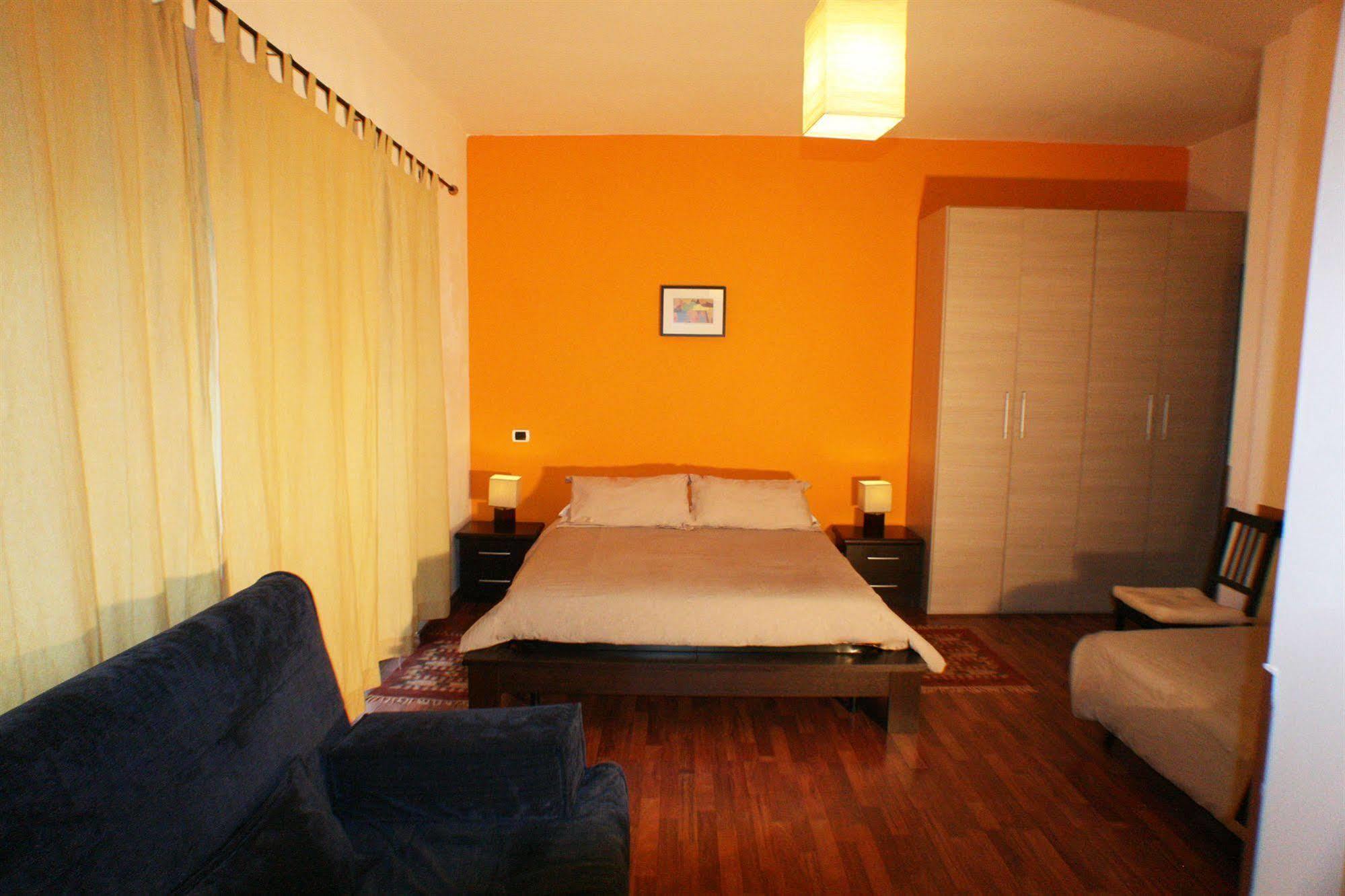 Lt Rooms Рим Екстериор снимка