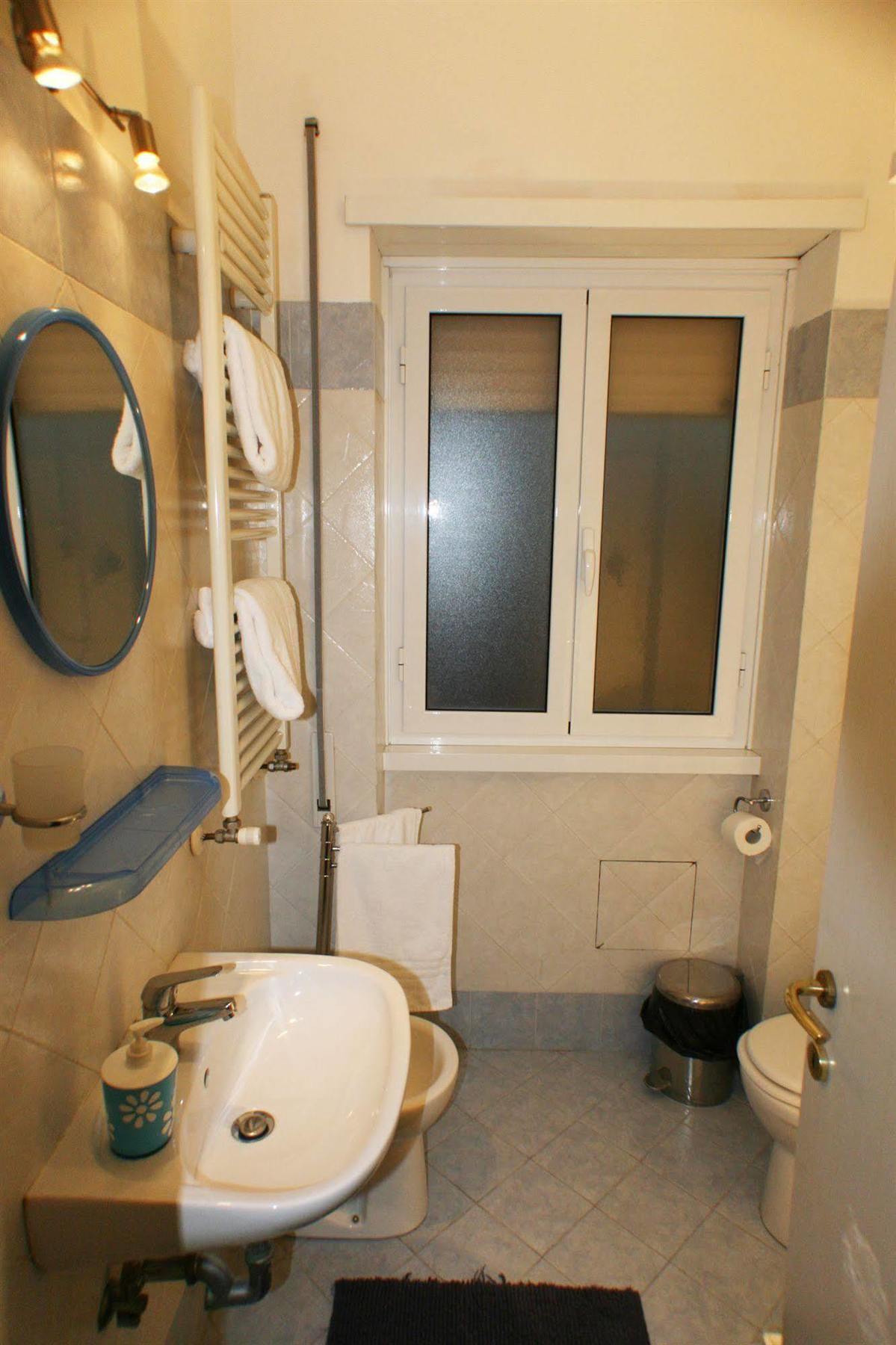 Lt Rooms Рим Екстериор снимка