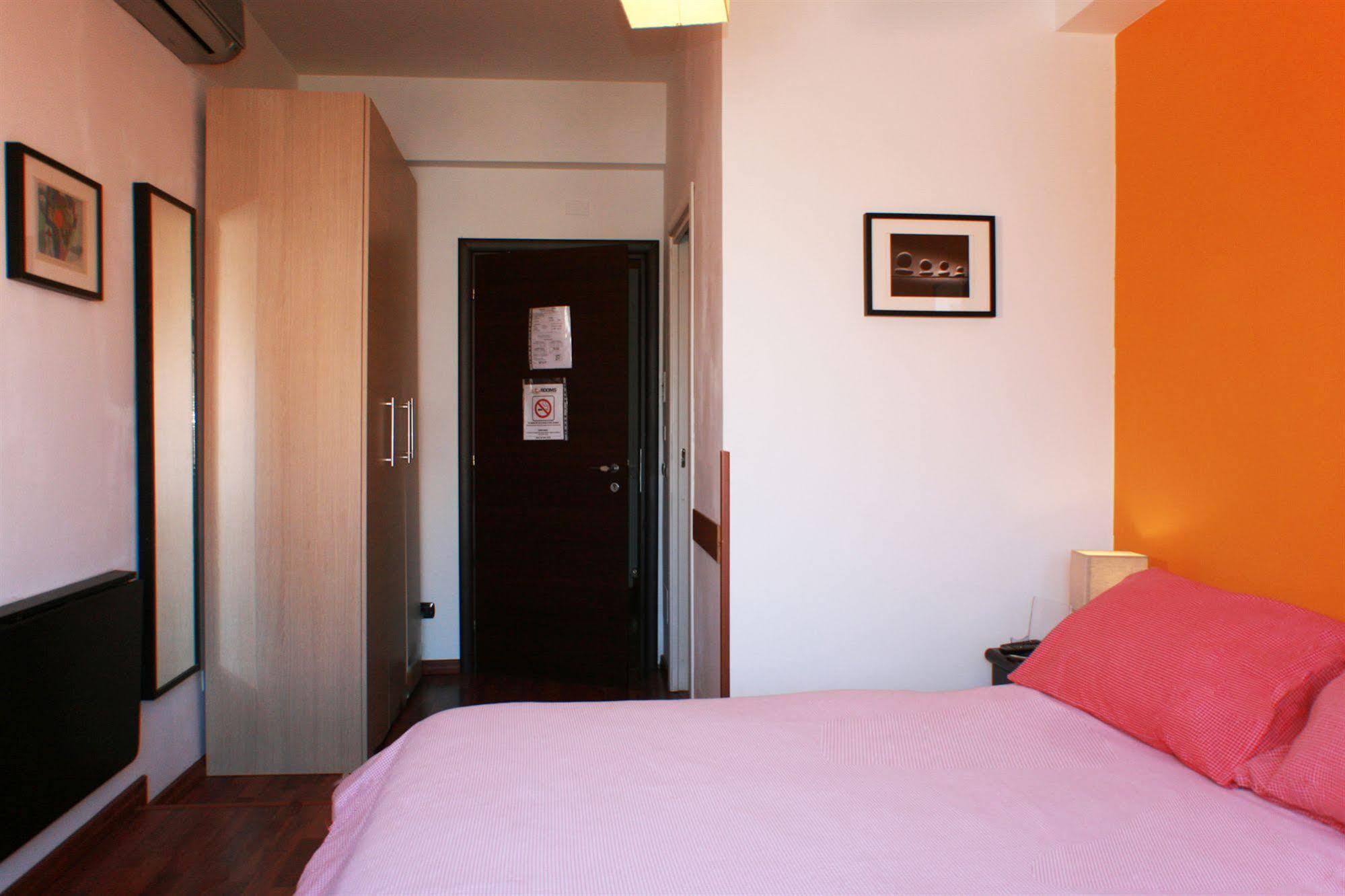 Lt Rooms Рим Екстериор снимка